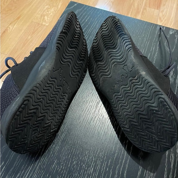 Vessi waterproof running shoes - Picture 4 of 4